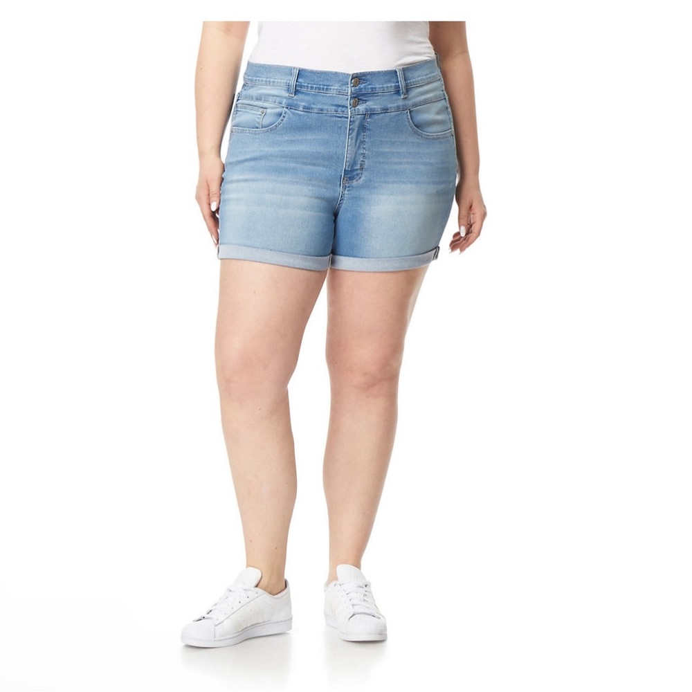 Wallflower Juniors High Rise Shorts - Picture 4 of 4